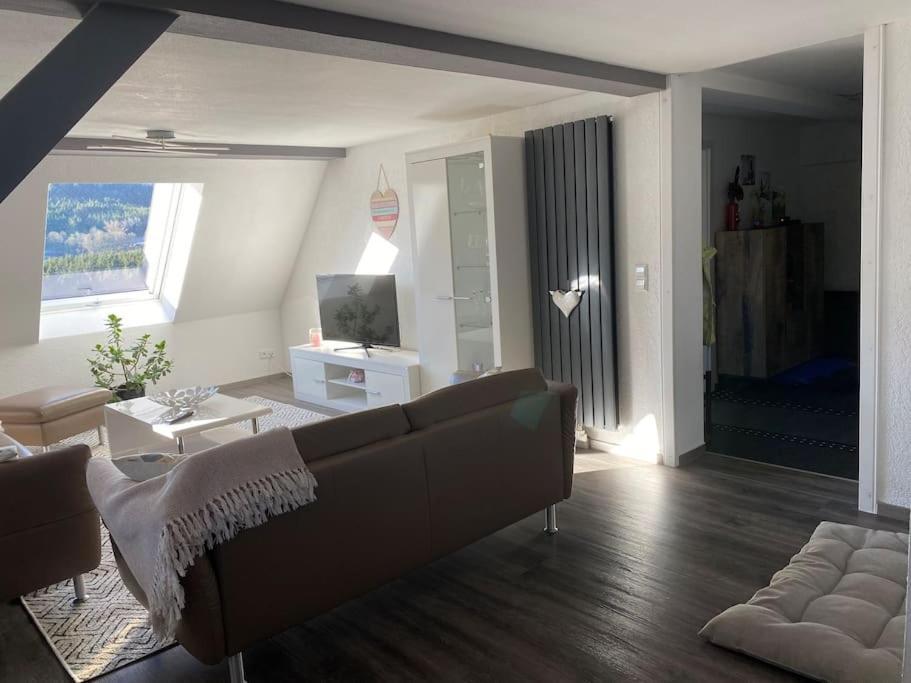 Loft Wohnung Mit Toller Aussicht Messstetten Extérieur photo