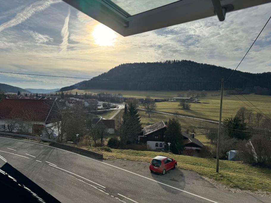 Loft Wohnung Mit Toller Aussicht Messstetten Extérieur photo